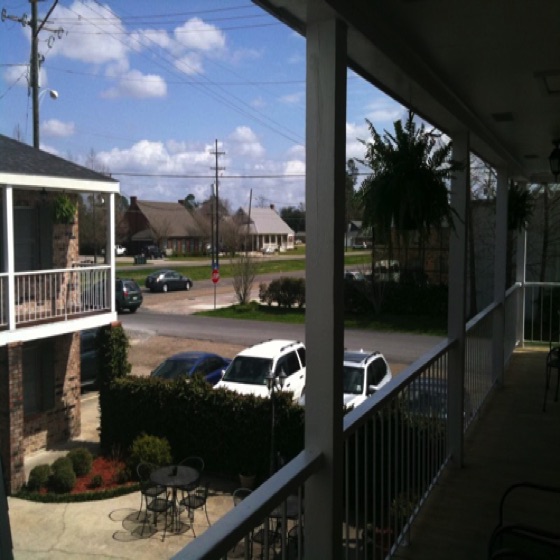 1300 Exterior Balcony1a.jpg